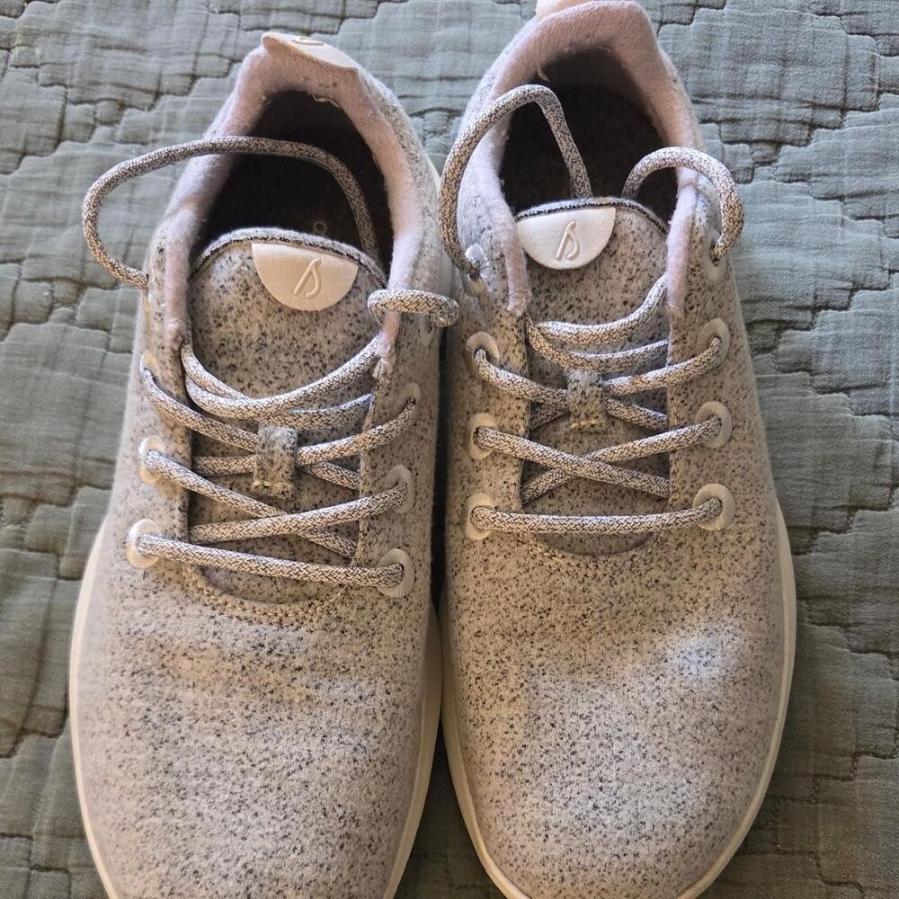 Allbirds Men's Grey and White Trainers